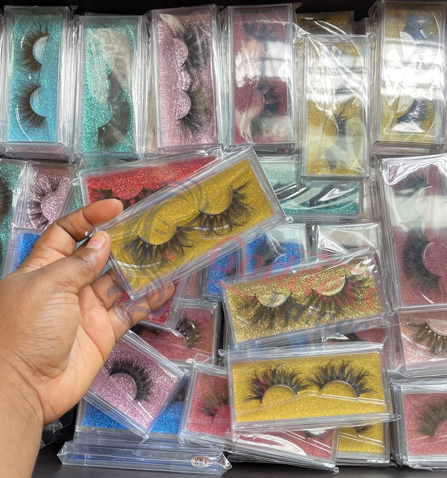 50 Pairs Wholesale Fluffy Mink Lashes (18-25mm)