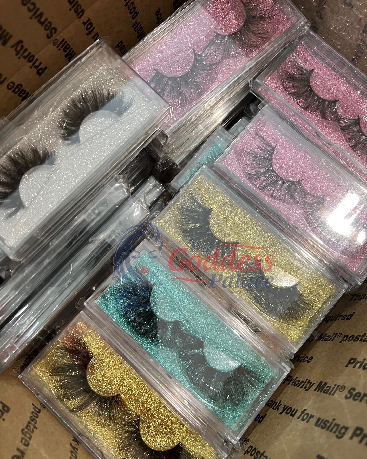 50 Pairs Wholesale Fluffy Mink Lashes (18-25mm)